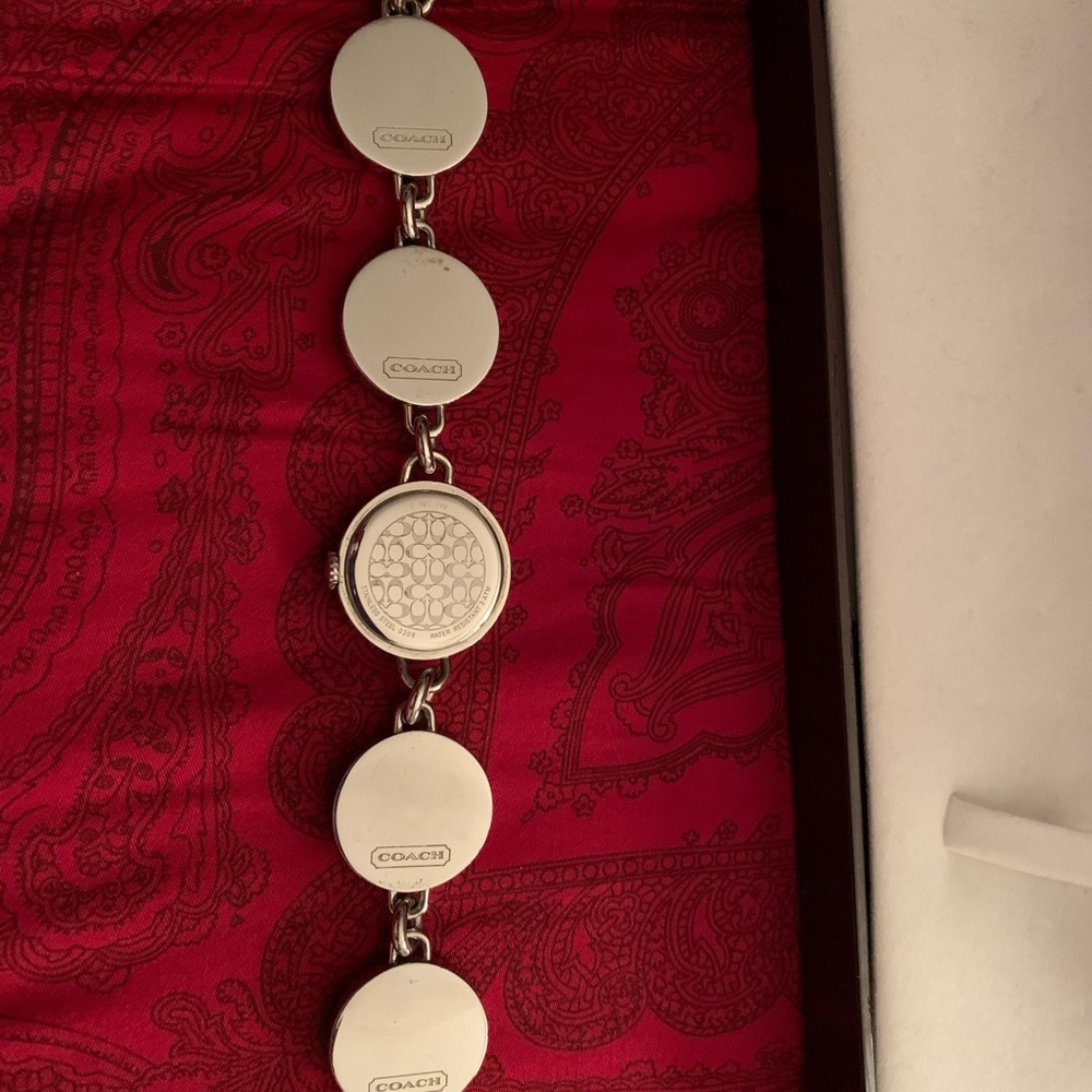 Coach Watch (Silver) - Picture 4 of 5
